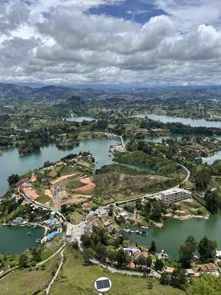 Visiter El peña vers Medellín